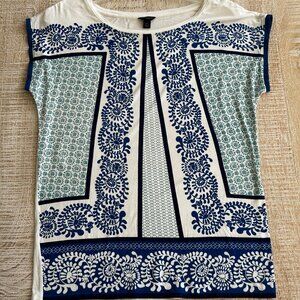 Ann Taylor Boho T-Shirt Tee Top Blouse Green White Blue Floral Sz ExSmall
